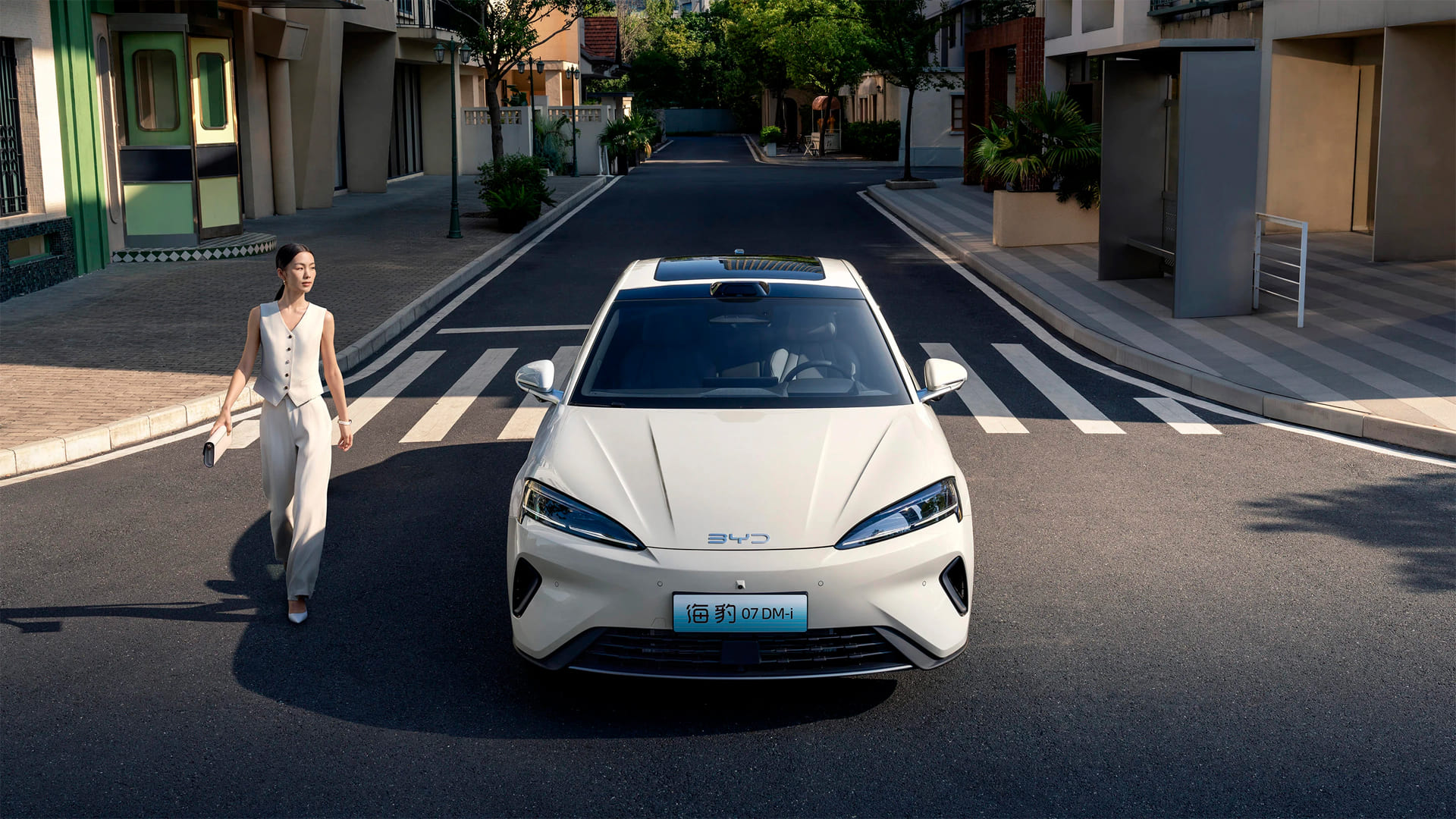 Гібридний автомобіль BYD Seal 07 DM-i 2026